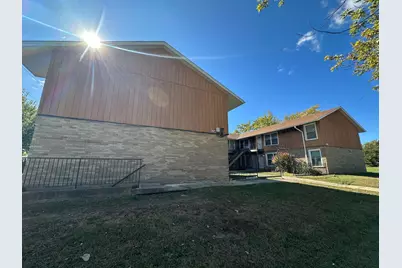 924 E Willow Street, Kankakee, IL 60901 - Photo 1