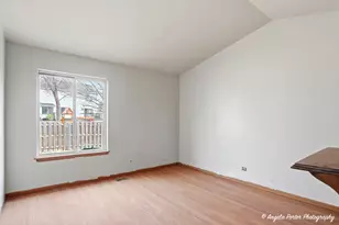 [Address not provided], Mundelein, IL 60060 - Photo 18