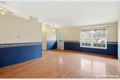 [Address not provided], Mundelein, IL 60060 - Photo 6