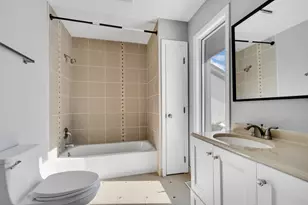 249 Milburn Ave, Crete, IL 60417 - Photo 18