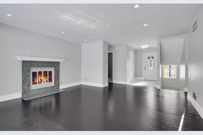 249 Milburn Avenue, Crete, IL 60417 - Photo 6