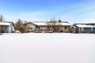 10124 Asbury Ln, Machesney Park, IL 61115 - Photo 26