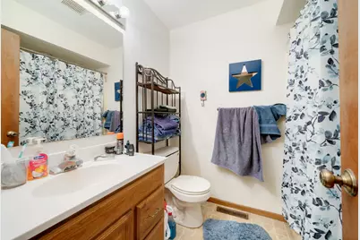 10124 Asbury Lane, Machesney Park, IL 61115 - Photo 12