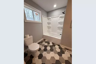 1024 S Warren Street, Peoria, IL 61605 - Photo 8