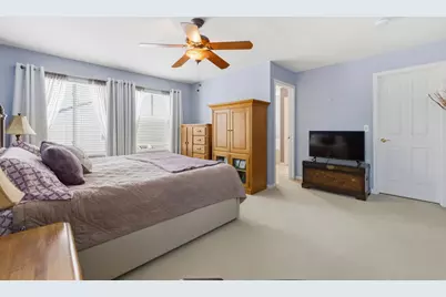 429 N Carlisle Court, Round Lake, IL 60073 - Photo 18