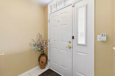 429 N Carlisle Court, Round Lake, IL 60073 - Photo 8