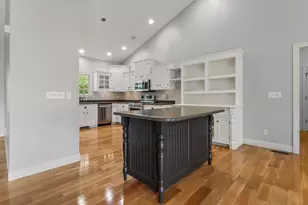 2410 Wendover Pl, Champaign, IL 61822 - Photo 16