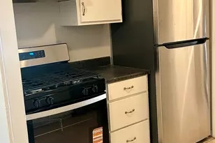 4141 191st Ct, Country Club Hills, IL 60478 - Photo 2