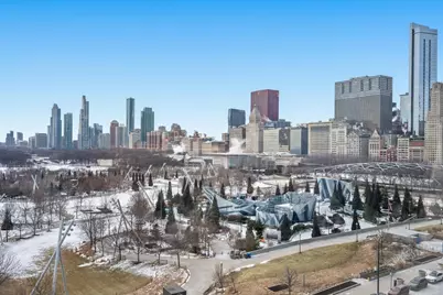 360 E Randolph Street #1002, Chicago, IL 60601 - Photo 12