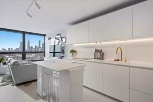 360 E Randolph St, Chicago, IL 60601 - Photo 6