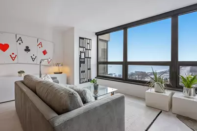 360 E Randolph Street #1002, Chicago, IL 60601 - Photo 10