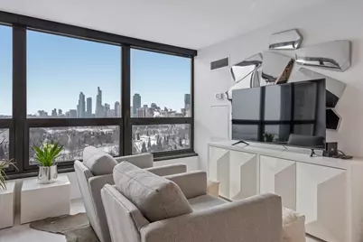 360 E Randolph Street #1002, Chicago, IL 60601 - Photo 14