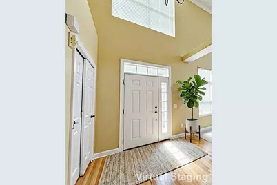 28 Oak Creek Court, North Aurora, IL 60542 - Photo 4