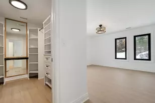 9427 Falling Waters Dr, Burr Ridge, IL 60527 - Photo 32