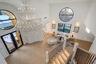 9427 Falling Waters Dr, Burr Ridge, IL 60527 - Photo 12