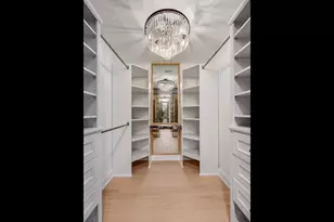 9427 Falling Waters Dr, Burr Ridge, IL 60527 - Photo 22