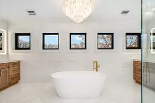 9427 Falling Waters Dr, Burr Ridge, IL 60527 - Photo 18