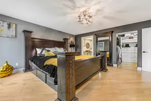 1850 Indian Springs Ct, Freeport, IL 61032 - Photo 14