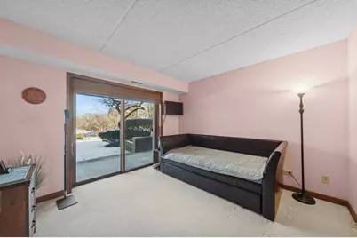 150 Red Top Drive #103, Libertyville, IL 60048 - Photo 12