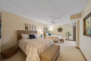 150 Red Top Dr, Libertyville, IL 60048 - Photo 14