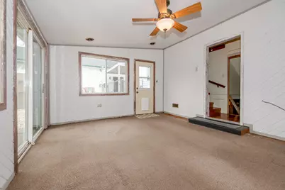 1818 E Washington Street, Joliet, IL 60433 - Photo 12
