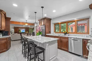 8N153 Grand Arbor Ln, Maple Park, IL 60151 - Photo 8