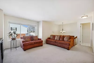 351 Park Ridge Lane #D, Aurora, IL 60504 - Photo 8