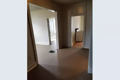 609 W Cottonwood Street, Freeport, IL 61032 - Photo 10