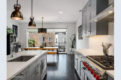 2922 N Sheffield Avenue #3, Chicago, IL 60657 - Photo 12