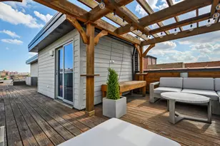 2922 N Sheffield Ave, Chicago, IL 60657 - Photo 24