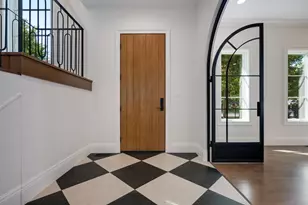 809 Lenox Rd, Glenview, IL 60025 - Photo 4