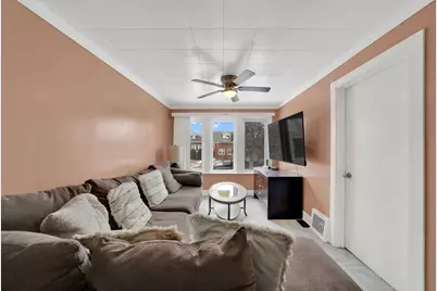 [Address not provided], Chicago, IL 60629 - Photo 6