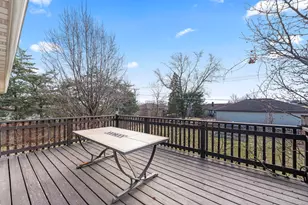 8111 W 91st St, Hickory Hills, IL 60457 - Photo 16