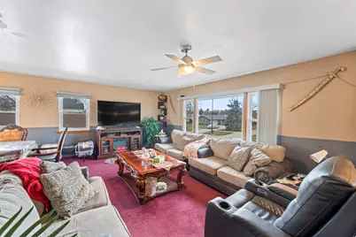 8111 W 91st Street, Hickory Hills, IL 60457 - Photo 4