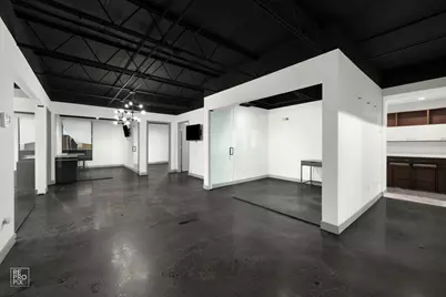 1322 W Walton Street, Chicago, IL 60642 - Photo 10