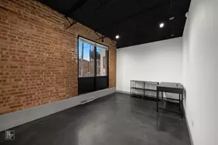 1322 W Walton St, Chicago, IL 60642 - Photo 6