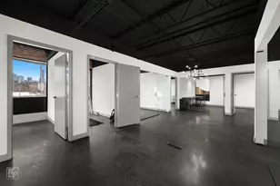 1322 W Walton St, Chicago, IL 60642 - Photo 14