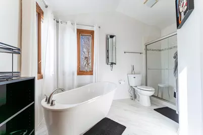 2409 Baldwin Court, Schaumburg, IL 60193 - Photo 18