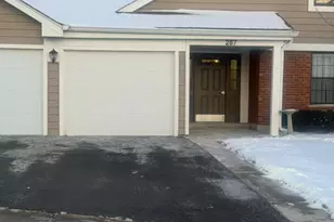 287 Pembridge Ln, Schaumburg, IL 60193 - Photo 1