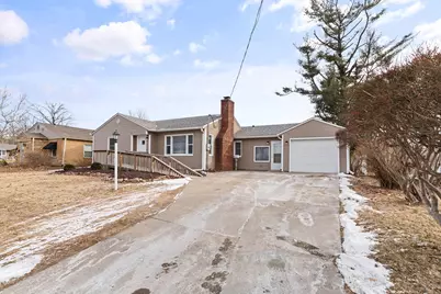 2111 30 Street, Rock Island, IL 61201 - Photo 2