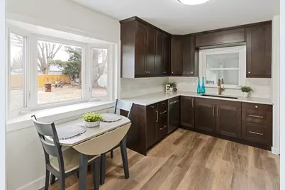 2111 30 Street, Rock Island, IL 61201 - Photo 12