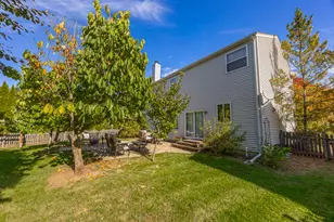 133 N Cranberry St, Bolingbrook, IL 60490 - Photo 2