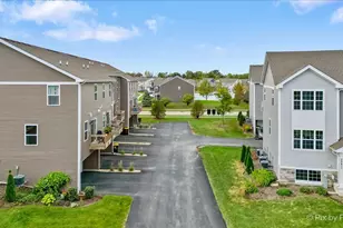 2221 Sassafras Wy, Wonder Lake, IL 60097 - Photo 32