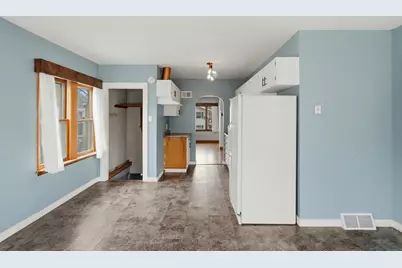 1024 Avery Avenue, Dixon, IL 61021 - Photo 6