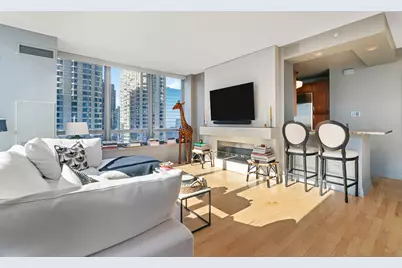 600 N Lake Shore Drive #2408, Chicago, IL 60611 - Photo 8