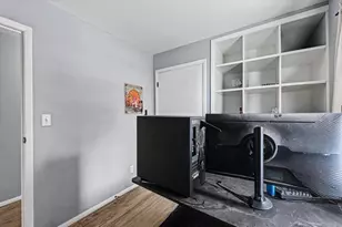 414 S Dodson Dr, Urbana, IL 61802 - Photo 16