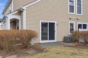 14 S Stonington Dr, Palatine, IL 60074 - Photo 30