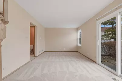 14 S Stonington Drive, Palatine, IL 60074 - Photo 16