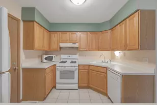 14 S Stonington Dr, Palatine, IL 60074 - Photo 10