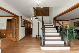 381 Prairie Knoll Dr, Naperville, IL 60565 - Photo 2